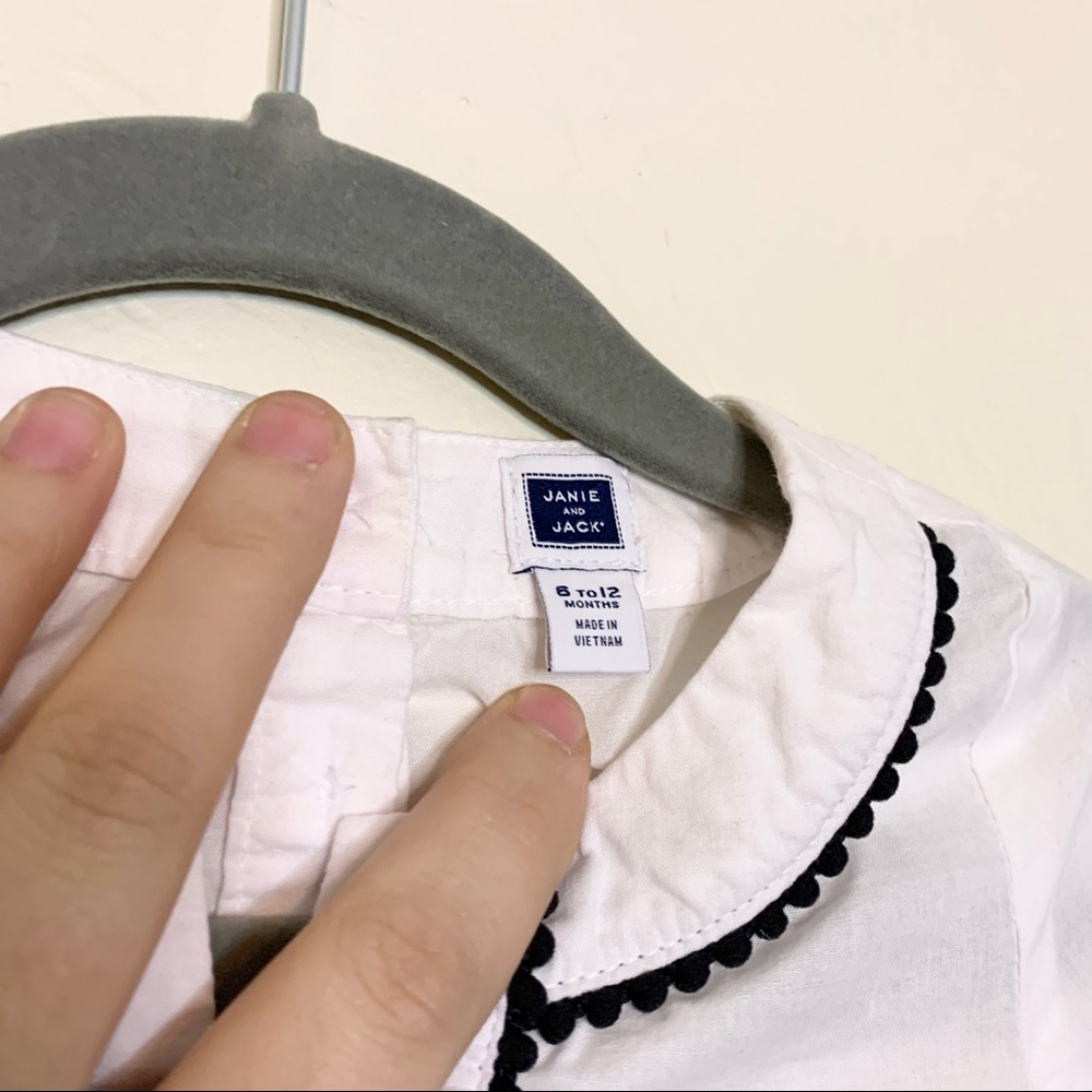 JANIE AND JACK Baby Girl White Popover Scallop Trim Blouse 6-12 Months - Picture 5 of 5